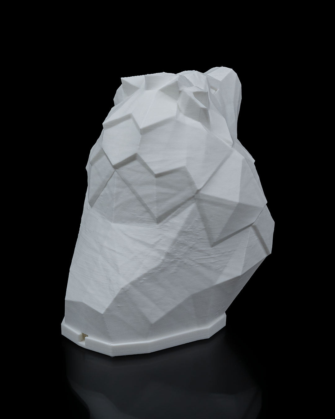 LowPoly Lion - Table Lamp